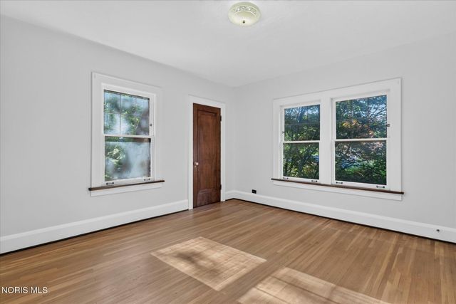 3412 Gallatin Road, Ottawa Hills, OH 43606