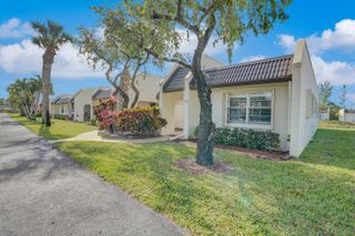 122 Lake Rebecca Drive, West Palm Beach, FL 33411