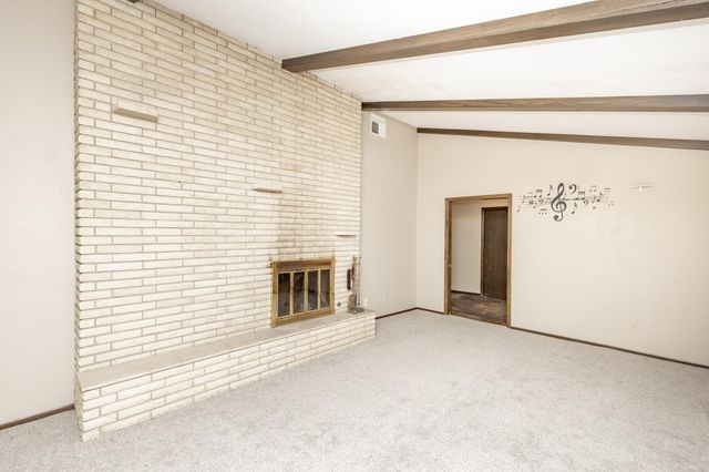 1201 Elm Street N, Fargo, ND 58102