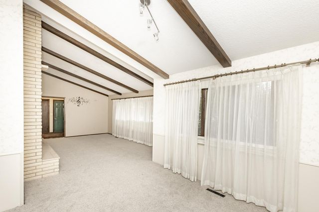 1201 Elm Street N, Fargo, ND 58102