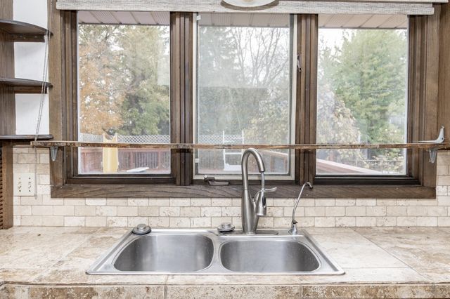 1201 Elm Street N, Fargo, ND 58102