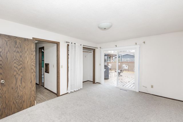 1201 Elm Street N, Fargo, ND 58102