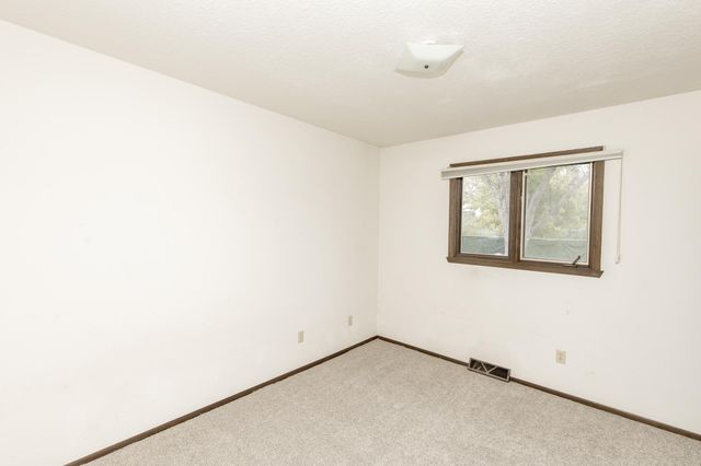 1201 Elm Street N, Fargo, ND 58102