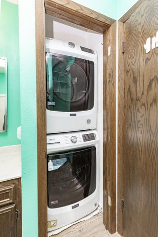 1201 Elm Street N, Fargo, ND 58102