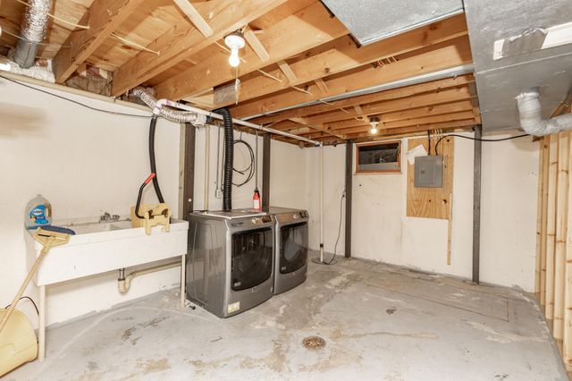 1201 Elm Street N, Fargo, ND 58102