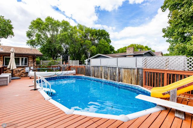 1201 Elm Street N, Fargo, ND 58102