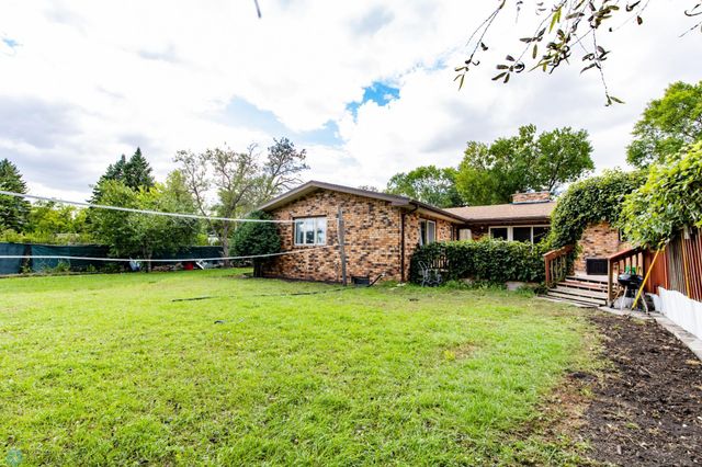 1201 Elm Street N, Fargo, ND 58102