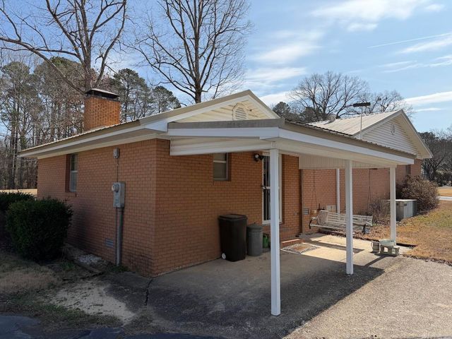 21911 N Springlake Road, Hensley, AR 72065