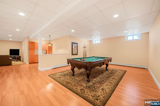 5 High Mountain Drive, Montville Township, NJ 07045