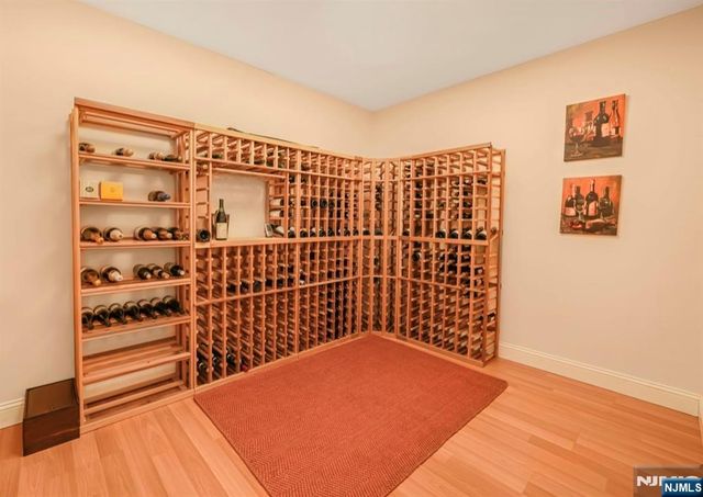 5 High Mountain Drive, Montville Township, NJ 07045