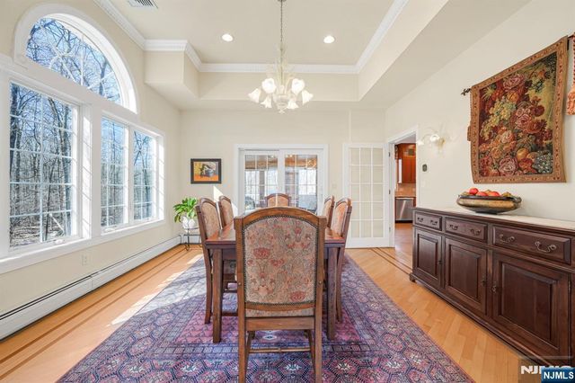 5 High Mountain Drive, Montville Township, NJ 07045