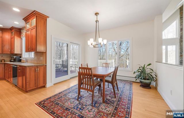 5 High Mountain Drive, Montville Township, NJ 07045