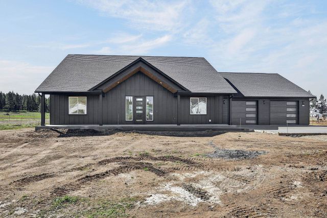 3942 L Gardenspot Rd, Loon Lake, WA 99148