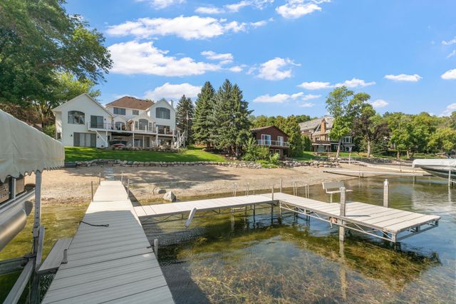 14307 Shady Beach Trail NE, Prior Lake, MN 55372