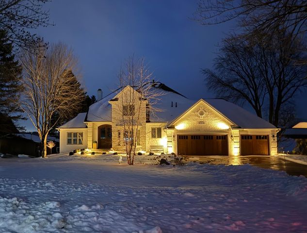 14307 Shady Beach Trail NE, Prior Lake, MN 55372