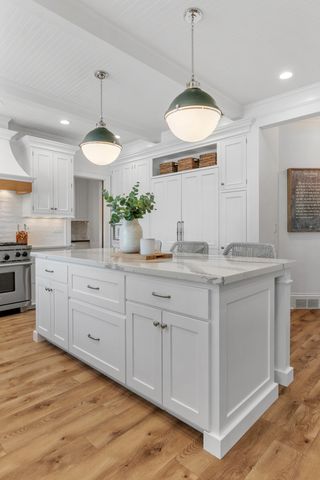 14307 Shady Beach Trail NE, Prior Lake, MN 55372