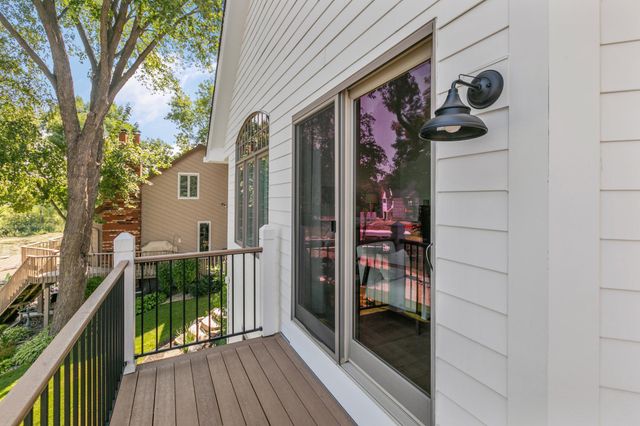 14307 Shady Beach Trail NE, Prior Lake, MN 55372