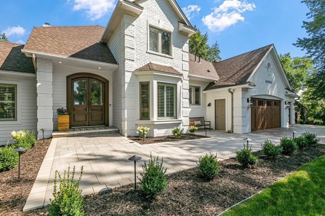 14307 Shady Beach Trail NE, Prior Lake, MN 55372