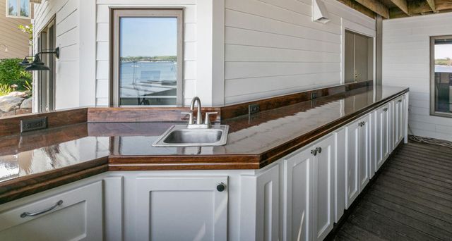 14307 Shady Beach Trail NE, Prior Lake, MN 55372