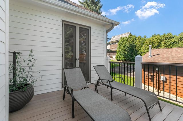 14307 Shady Beach Trail NE, Prior Lake, MN 55372