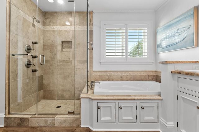 14307 Shady Beach Trail NE, Prior Lake, MN 55372