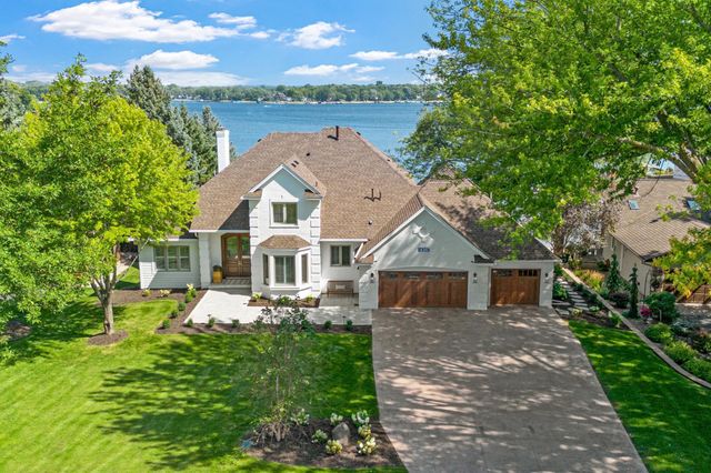 14307 Shady Beach Trail NE, Prior Lake, MN 55372