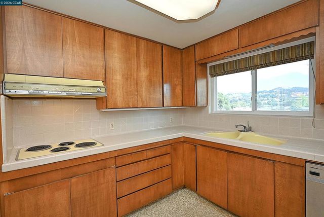 2476 Diane Drive, El Sobrante, CA 94803
