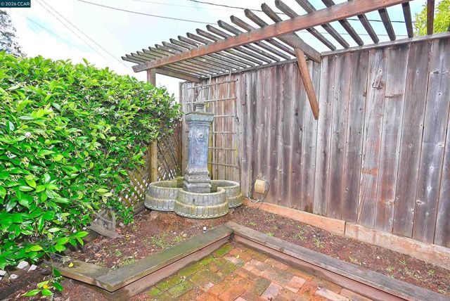 2476 Diane Drive, El Sobrante, CA 94803