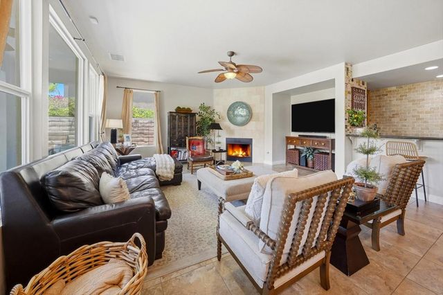 16 Lake Mendocino Drive, Rancho Mirage, CA 92270
