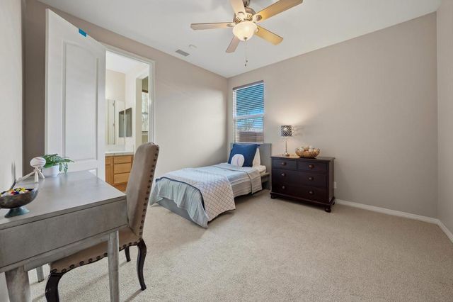 16 Lake Mendocino Drive, Rancho Mirage, CA 92270