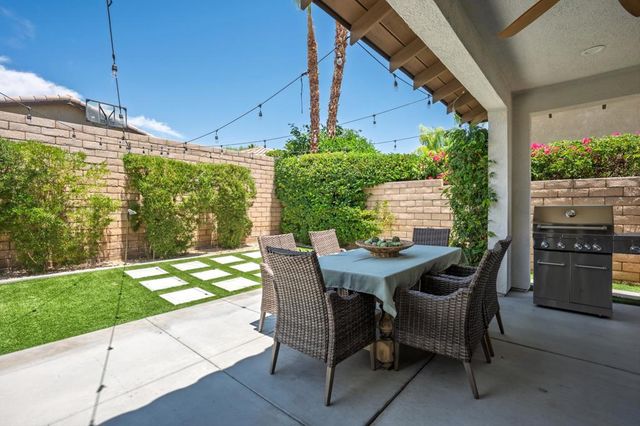 16 Lake Mendocino Drive, Rancho Mirage, CA 92270