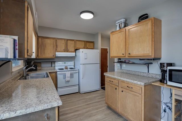1787 Oakview Drive, Stoughton, WI 53589