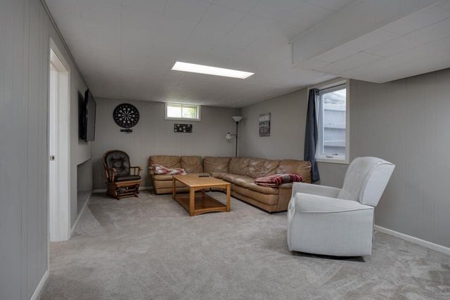 1787 Oakview Drive, Stoughton, WI 53589