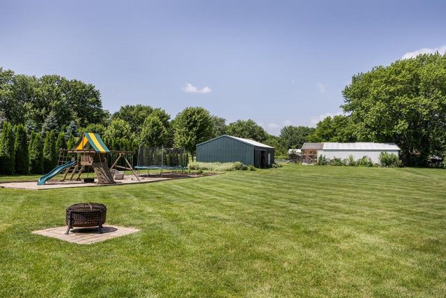 1787 Oakview Drive, Stoughton, WI 53589