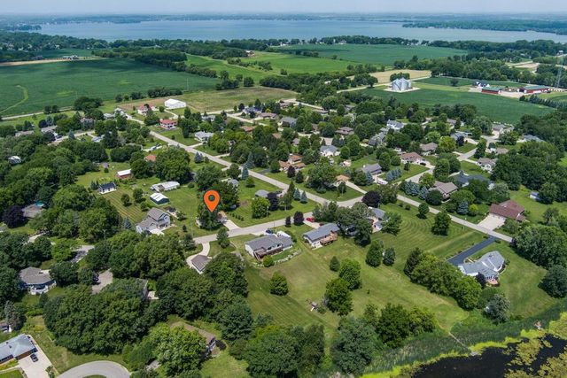 1787 Oakview Drive, Stoughton, WI 53589