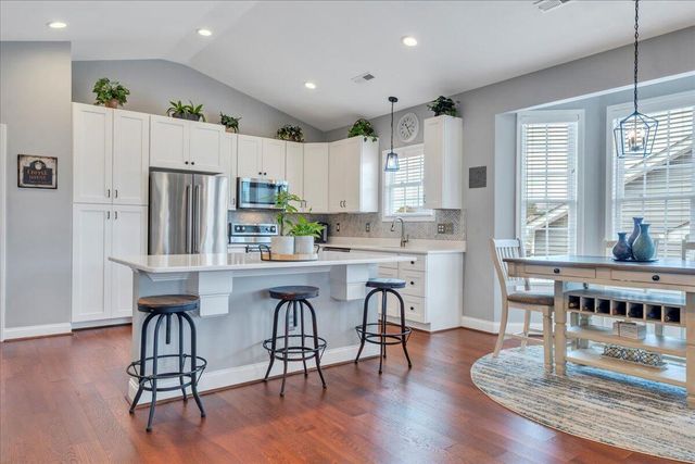 1152 Cardiff CT, Roanoke, VA 24019