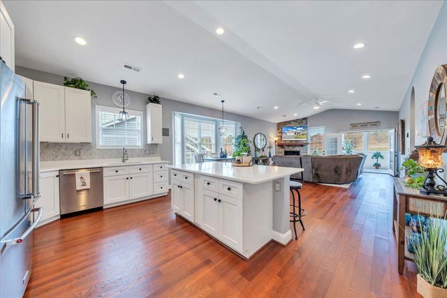 1152 Cardiff CT, Roanoke, VA 24019