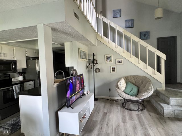 2559 Chaseway Court, Indianapolis, IN 46268