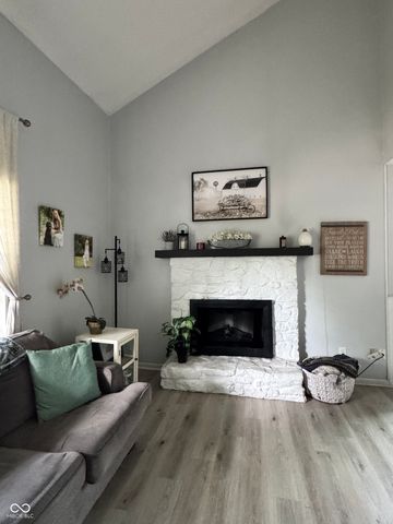 2559 Chaseway Court, Indianapolis, IN 46268