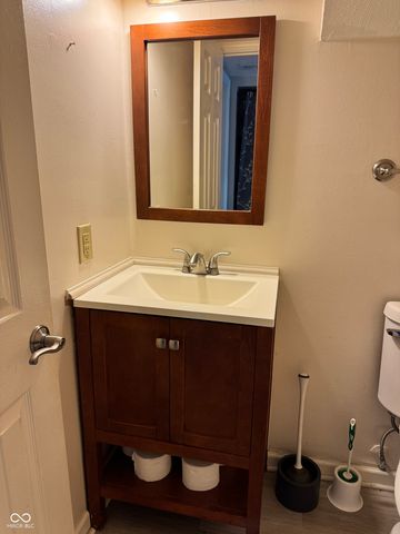2559 Chaseway Court, Indianapolis, IN 46268