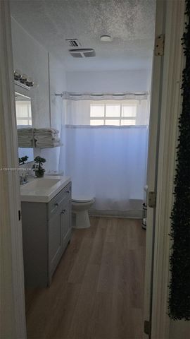 570 NW 97th Street, Miami, FL 33150