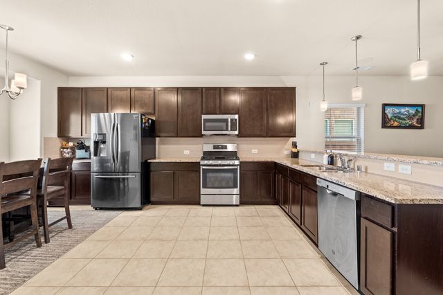 4207 Whispering Willow Way, Arlington, TX 76005