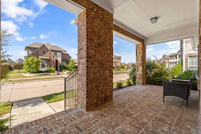4207 Whispering Willow Way, Arlington, TX 76005