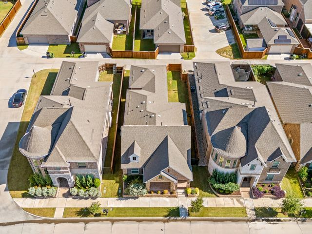 4207 Whispering Willow Way, Arlington, TX 76005