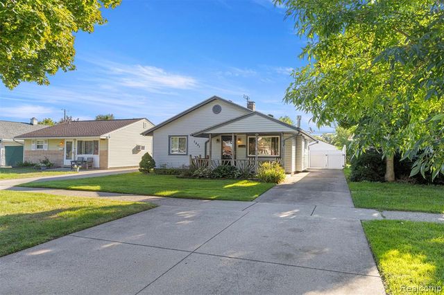 7841 Monroe Boulevard, Taylor, MI 48180