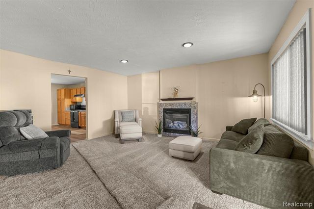 7841 Monroe Boulevard, Taylor, MI 48180
