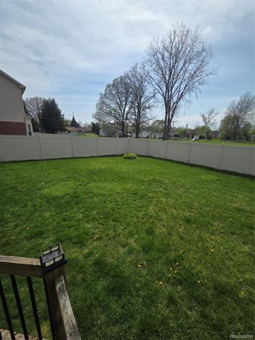 26940 Cedar Run Court, Woodhaven, MI 48183