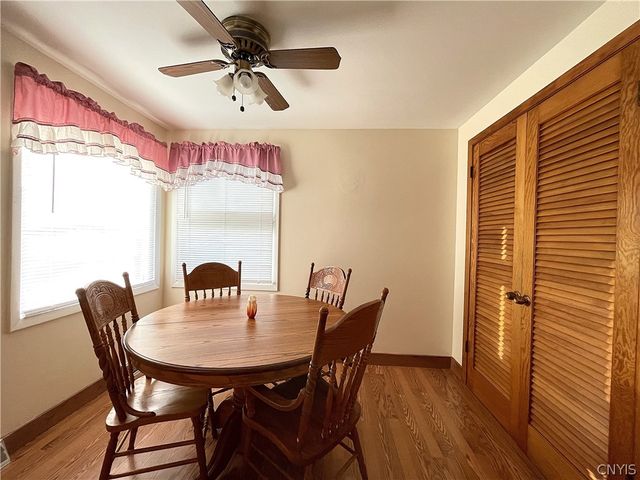 8135 Brookwood Drive, Cicero, NY 13039