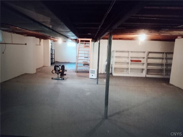 8135 Brookwood Drive, Cicero, NY 13039