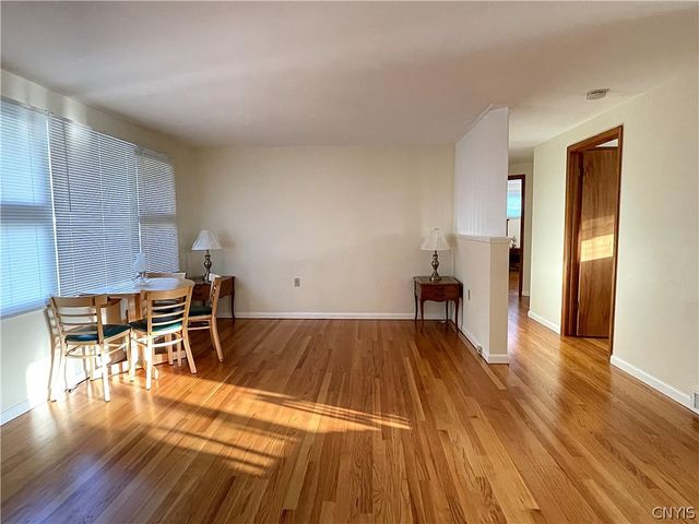 8135 Brookwood Drive, Cicero, NY 13039